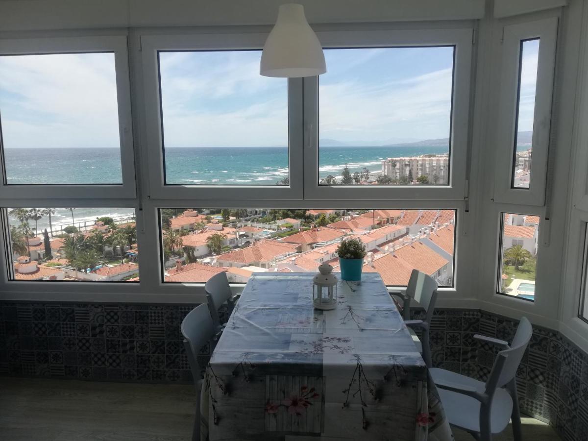 Coqueto Apartamento Con Vista Al Mar Castillo Bajo Exterior photo